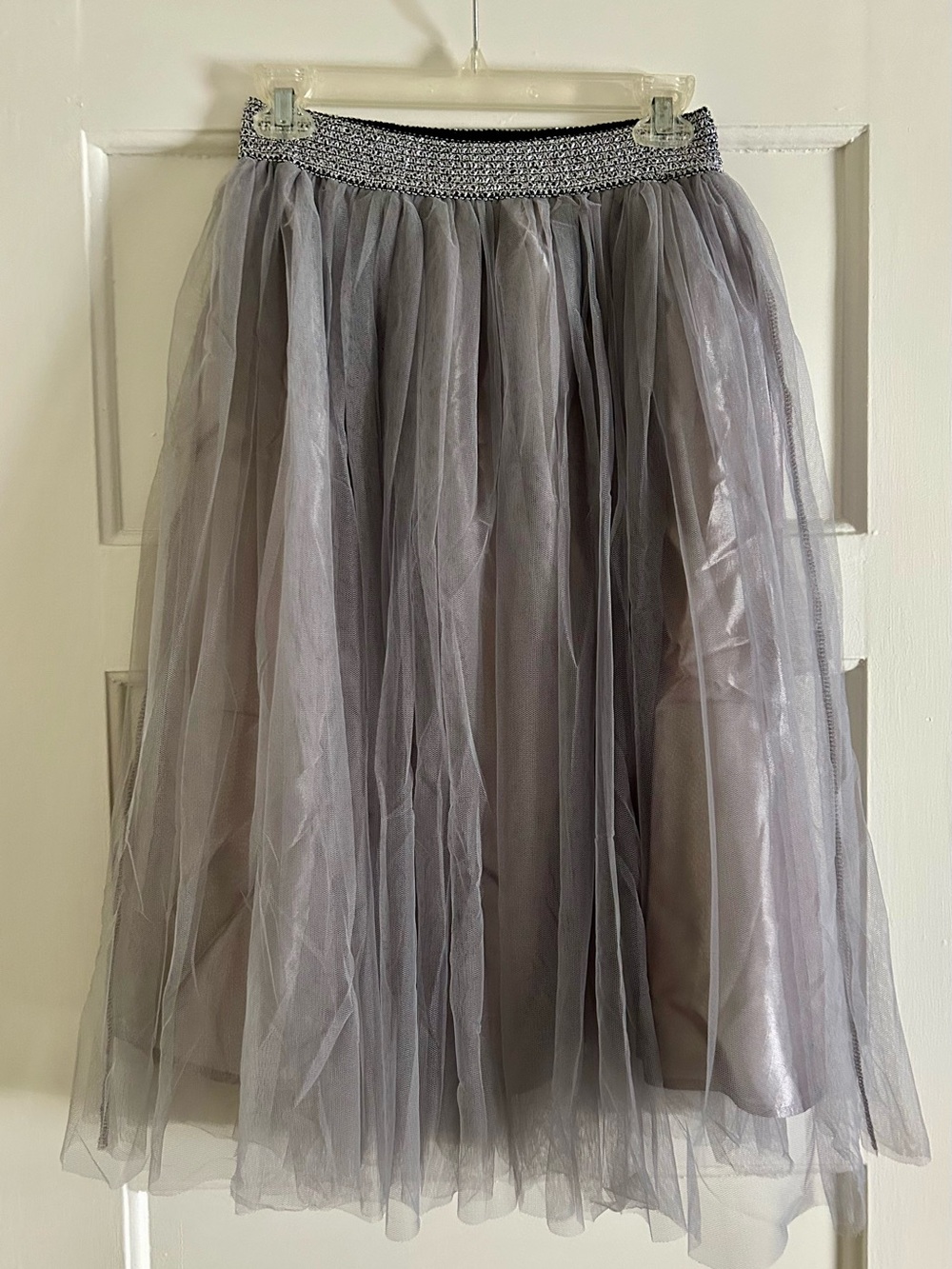 Women’s Silver Tulle Midi Skirt size Small from Sidecca